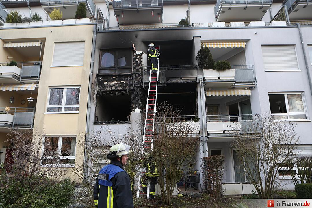 Brand in Altenheim in Erlangen: Eine Schwerverletzte