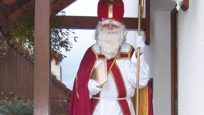 Karlheinz Fuchs ist in Reckendorf seit 30 Jahren Bischof Nikolaus Foto:privatKarlheinz Fuchs ist in Reckendorf seit 30 Jahren Bischof Nikolaus Foto:privat