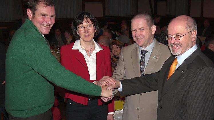 Sie wollen bei der Kommunalwahl den Coburger Landrat und die stärkste Fraktion im Kreistag stellen (von links): Martin Mittag, Christine Heider (Sprecherin "Landvolk"), Rainer Mattern und Kreisvorsitzender Jürgen W. Heike. Foto: Berthold Köhler