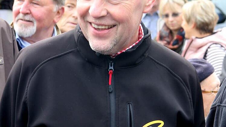 Auch Pfarrer Heinrich Arnold war im Untersiemauer "Olympischen Komitee" vertreten und nahm mit seinem Kirchenvorstand an den Spielen teil.