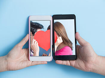 Valentinstag, WhatsApp-Grüße, Nachrichten