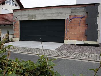 Die umstrittene Garage in Forchheim-Reuth Foto: Josef Hofbauer