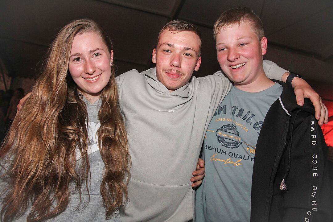 Party mit den DORFROCKERN Party mit den DORFROCKERN