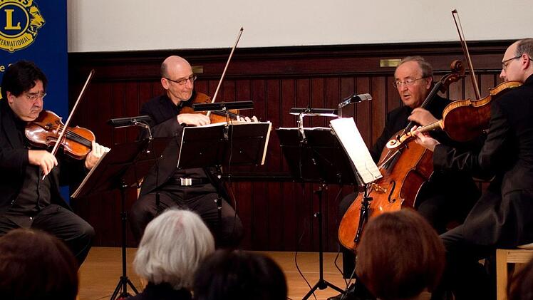 Kammermusik vom Feinsten bot das Bamberger Streichquartett im Historischen Rathaussaal.  Foto: Nicole Julien-Mann