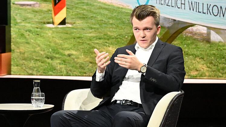 Lokalpolitiker Luca Piwodda &uuml;berraschte Markus Lanz mit seinen Aussagen zu seinem Umgang mit der AfD.