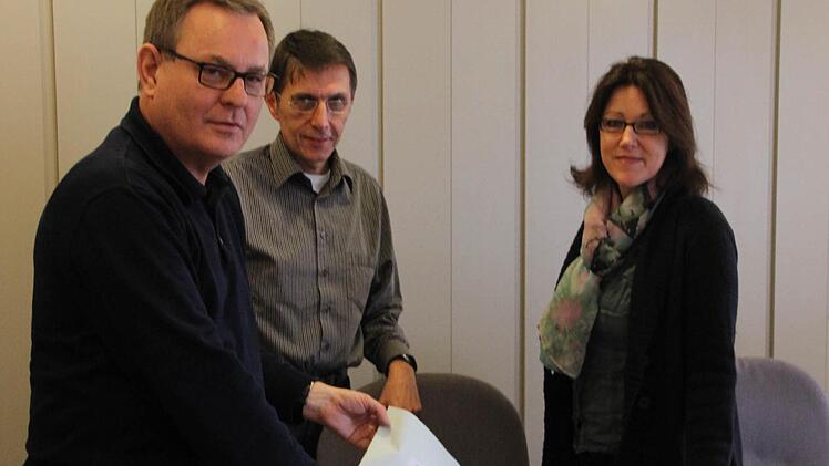 Am Montag tagte der Wahlausschuss mit (v.l.) Dieter Walda, Jürgen Igel und Silke Decker. Er bestätigte das vorläufige Ergebnis.  Foto: S. Meißner