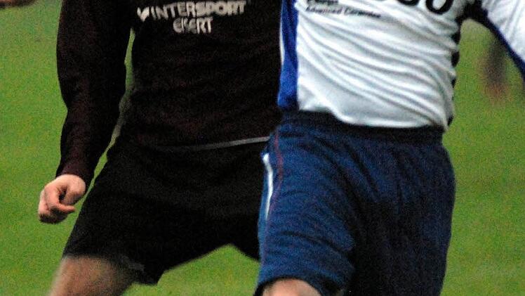 A-Klasse 1: TSV Frauenaurach - VdS Spardorf. Foto: herzopress