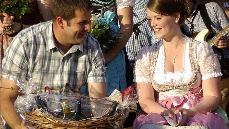Einführung der neuen Weinprinzessin. Foto: Winfried Ehling