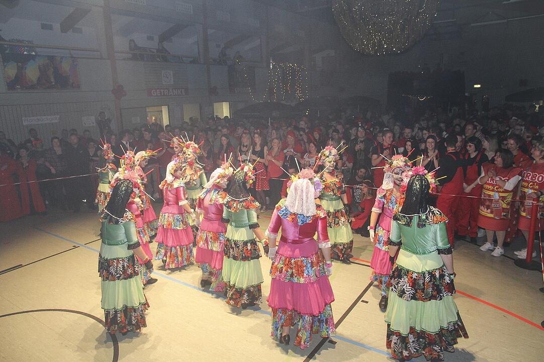Faschingsparty vom Feinsten in der Stadthalle Stadtsteinach.