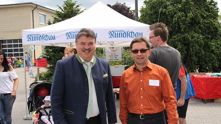 Hoher Besuch beim Hoffest... Foto: Jennifer Hauser