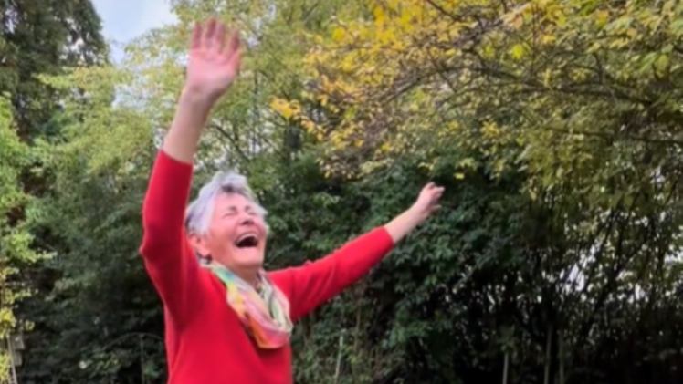 Gerolzhofen: Lachende Oma begeistert Tausende und wird zum TikTok-Star