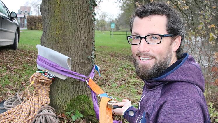 Leander Vierheilig macht sich aktuell als Erlebnispädagoge selbstständig, die fachliche Grundlage dafür holte er sich am Volkersberg. Beim Fachtag kommende Woche stellt er ein Praxisprojekt für Familien vor. Foto: Ralf Ruppert