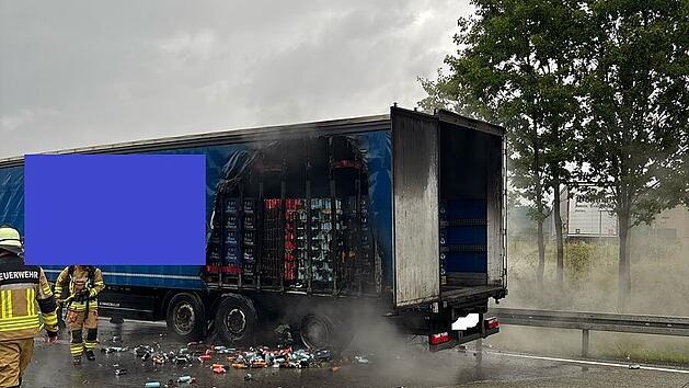 Brennender Lkw für Sperrung von A9 im Kreis Kulmbach