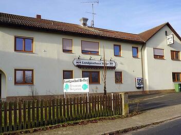 Der Landgasthof Heller steht seit zwei Jahren leer.       Foto: Richard Sänger