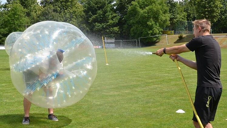 Kleine Abk&uuml;hlung gef&auml;llig?  Foto: Uschi Prawitz