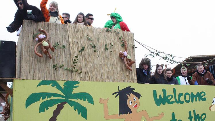 Eindrücke vom Rosenmontagsumzug in Waldfenster.  Foto: Robert Huger