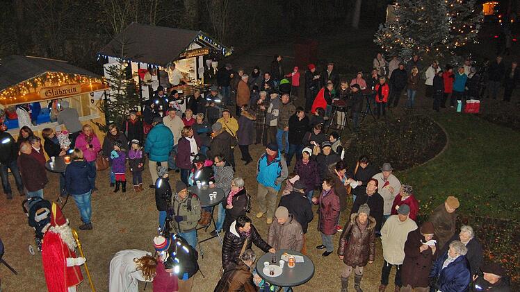 Fränkische Schlossweihnacht in AschachFoto: Sigismund von Dobschütz