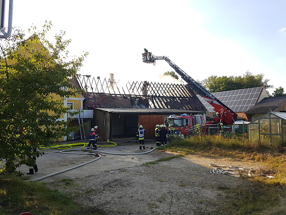 Weidenbach: Scheune gerät in Brand – hoher Schaden