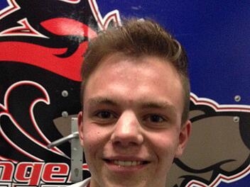 Erst 17 Jahre alt: Jonas Manger, Stürmer aus dem Nachwuchs des ERV Schweinfurt, verstärkt ab sofort die Kissinger Wölfe. Foto: privat