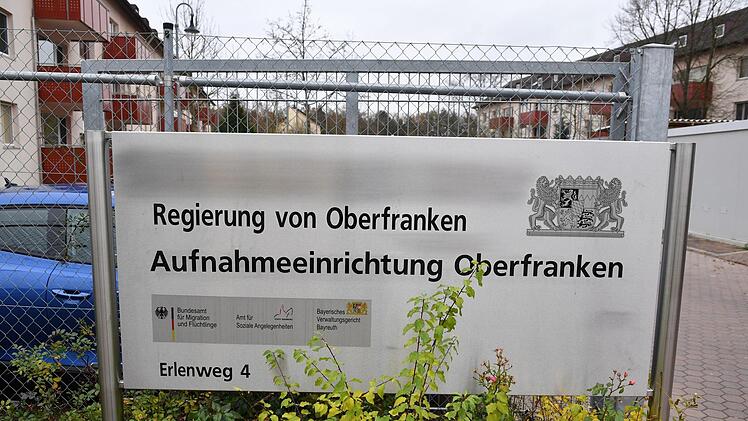 Immer mehr Politiker fordern den Rückbau der Aufnahmeeinrichtung Oberfranken. Foto: Ronald Rinklef