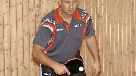 Nicht so gut lief es bei der TS Kronach in der Vorrunde für Michael Gehring, denn er verzeichnete nur drei Einzelsiege. Gegen den TTC Hof verbesserte er mit zwei Erfolgen seine Bilanz auf 5:7. Foto: Hans Franz