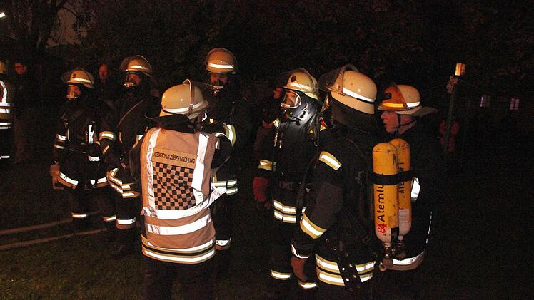 Die Feuerwehr war mit Schwerem Atemschutz im Einsatz.  Foto: Friedwald Schedel
