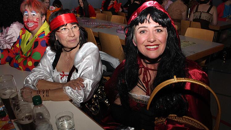 Keine Angst vorm bösen Wolf:  Rotkäppchen Evi Seeger