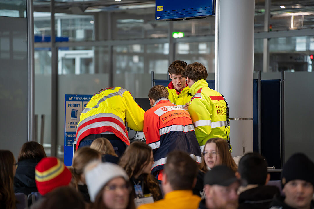 Großübung am Nürnberger Flughafen