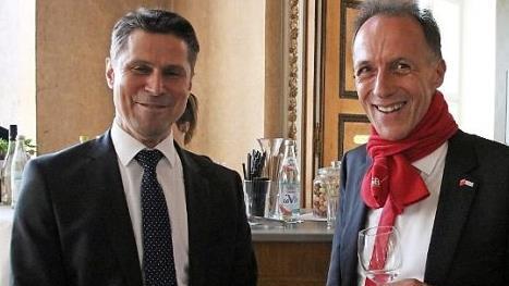 Christian Meyer, OB-Kandidat der CSU, mit dem DGB-Regionsvorsitzenden Matthias Eckardt.
