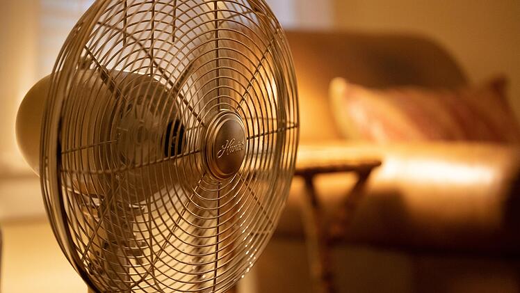 Stiftung Warentest: Viele Ventilatoren sind zufriedenstellend - doch einige können für Kinder gefährlich werden.