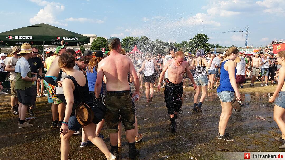 RIP15 - Wasserschlacht bei Rock im Park