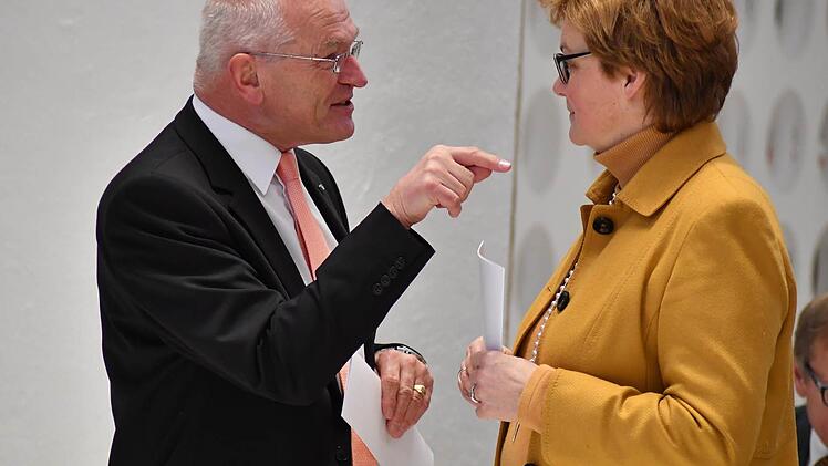Monika Hohlmeier, Mitglied des Europäischen Parlaments, und Bezirkstagspräsident Günther Denzler Foto: Ronald Rinklef