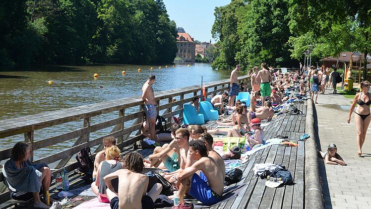 Das Hainbad in Bamberg ist im Sommer meist gut besucht. Foto:Ronald Rinklef