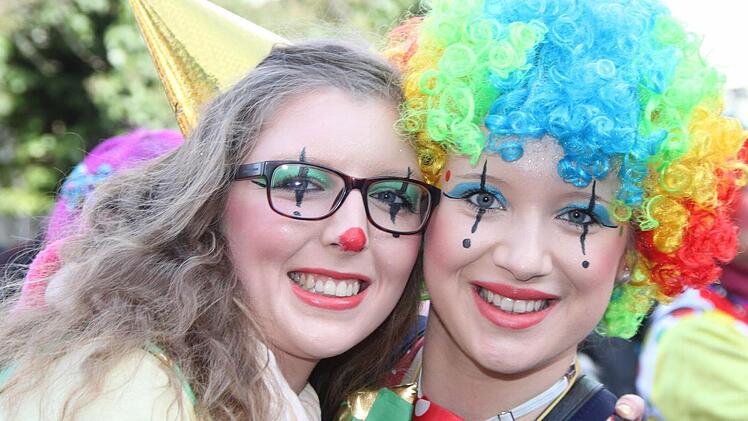 Marktplatztreiben in Stadtsteinach. Foto: Jürgen Gärtner