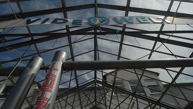 Vor dem Abbruch beziehungsweise Umbau