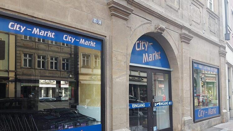 Der "City-Markt" in der Bamberger Innenstadt steht vor dem Aus. Der Inhaber hat jedoch bereits konkrete Zukunftspläne für den Standort in der Langen Straße. Foto: Tobias Utz/inFranken.de