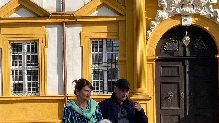 Bamberg: Hospizmobil erf&uuml;llt schwerstkranker Frau Herzenswunsch - "war &uuml;berw&auml;ltigt"