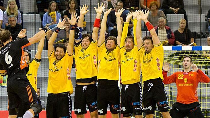 Mit einer konzentrierten Abwehrarbeit will der HSC 2000 Coburg am Freitagabend den Grundstein für den zweiten Auswärtssieg der Saison legen. Anwurf beim ehemaligen Deutschen meister TUSEM Essen ist um 19.30 Uhr. Foto: Albert Höchstädter