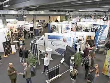 60 Aussteller präsentieren in der Halle und im Freigelände ihre Produkte.  Foto: element-e group AG