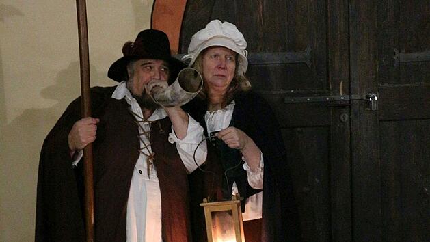 Forchheim:"Kommt Ihr Leut" - Nachtw&auml;chter-Ehepaar l&auml;dt zu F&uuml;hrung ein