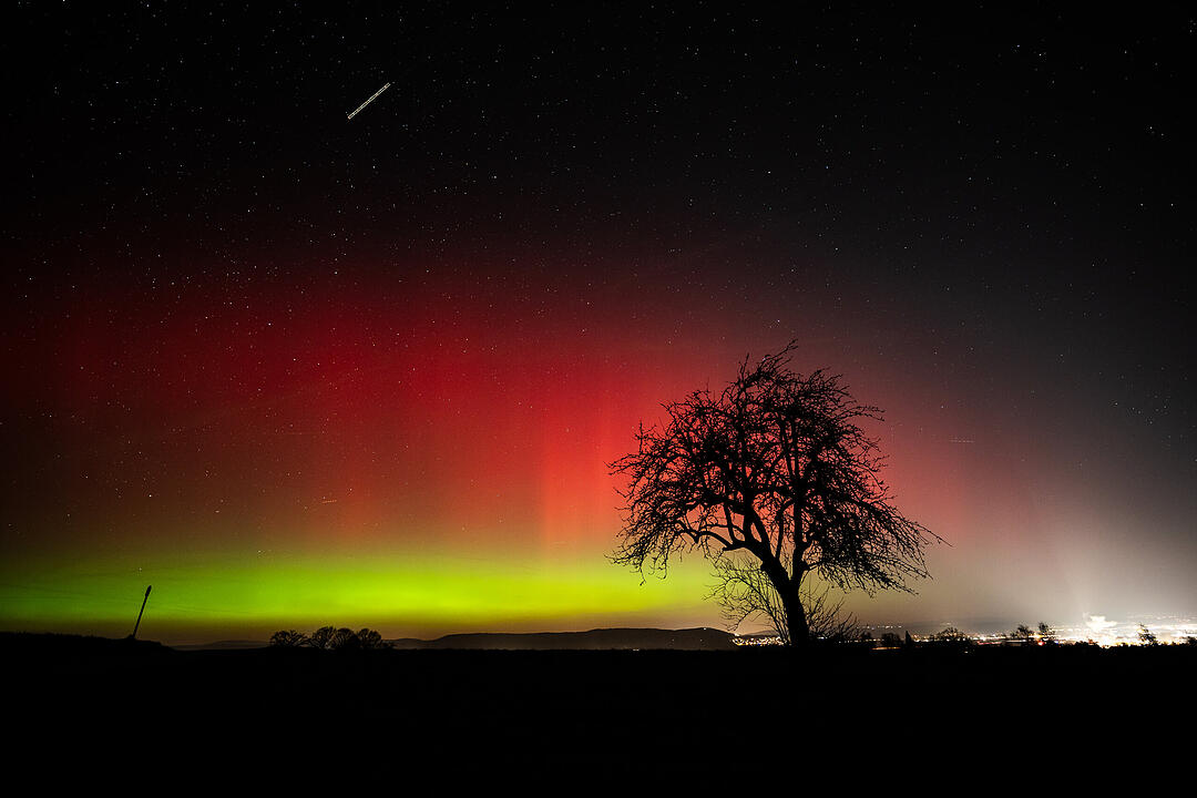 Wenn der Himmel gl&uuml;ht - Polarlicht-Spektakel am Himmel &uuml;ber Bischberg