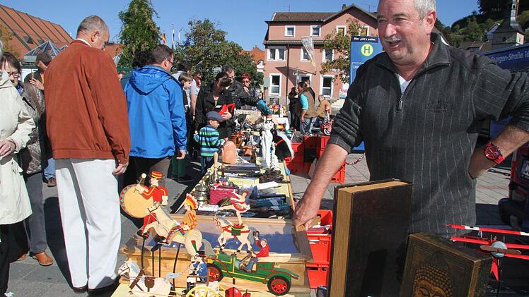 Reinhold Aepfelbach hatte Blechspielzeug im Angebot.