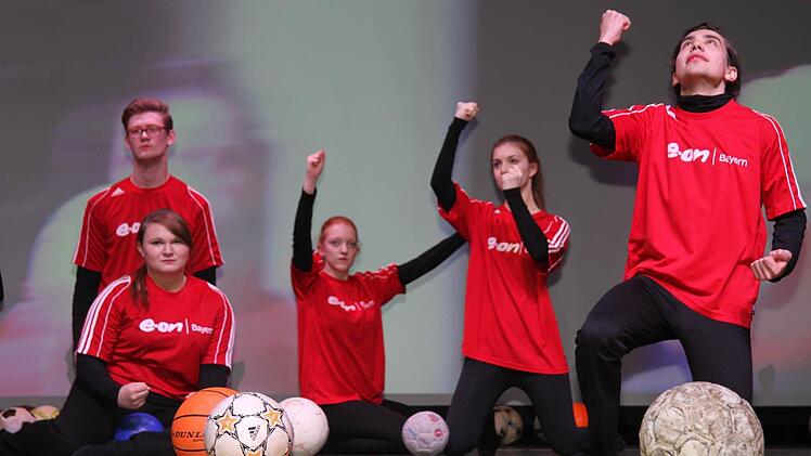 Die Faszination des runden Leders spielte eine gewichtige Rolle.