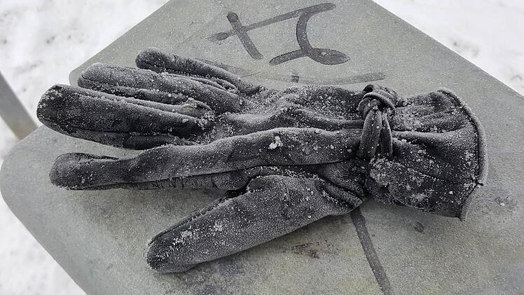 Da geht's lang zur (verschneiten) Kunstwiese! Foto: Sabine Christofzik