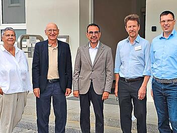 Unser Bild zeigt (von links) Birgit Winzek, Dr. Joachim Galuska, Klaus Holetschek, Dr. J&ouml;rg-Hilmar Deubner und Michael Lang. Philipp Moritz