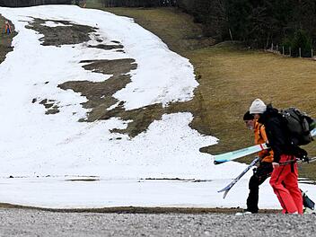 Wetter im Winter 2023/24: Zu warm f&uuml;r Schnee? - Wetterexperten mit Prognose