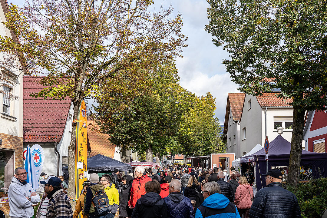Tausende Besucher aus nah und fern kamen zum Herbstmarkt.