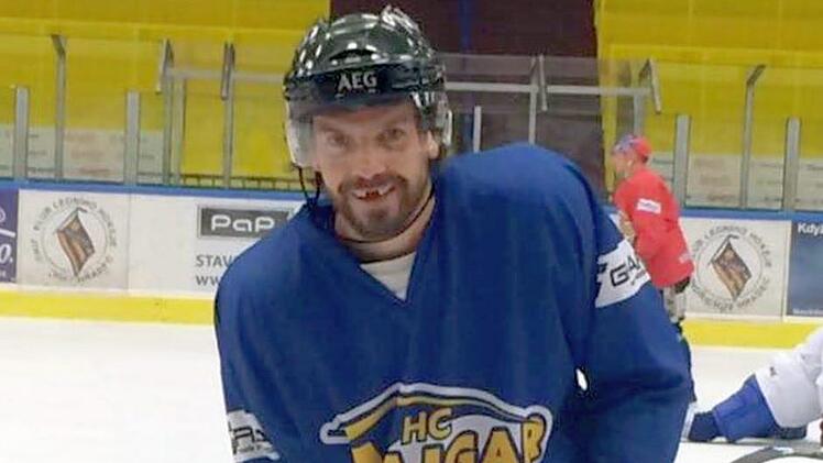 Alligators-St&uuml;rmer Ales Kreuzer hat wieder gut Lachen Foto: privat