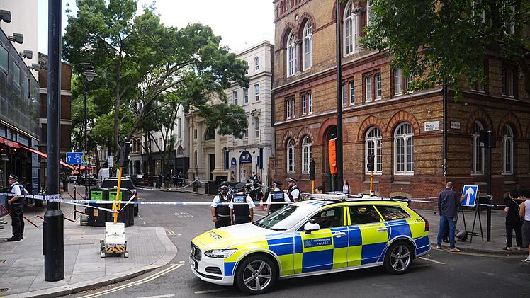 Mehrere Menschen im Zentrum Londons niedergestochen