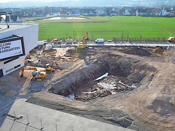 Großbaustelle Puma Plaza. Hier entsteht das "Puma House".  Fotos: Bernhard Panzer